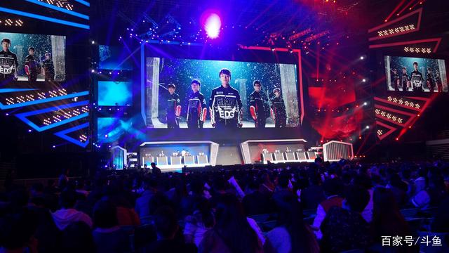 数据里程碑预告：WE即将达成1000次出场