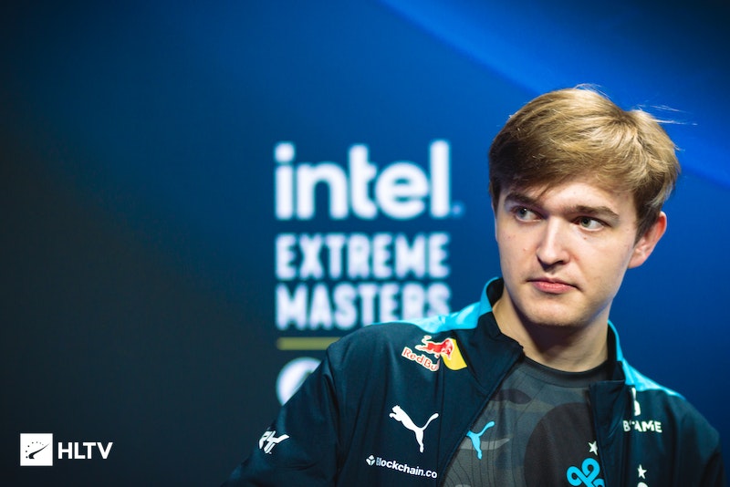 QiuQiu ：第二局的时候其实没有想到对面会选到阿木木